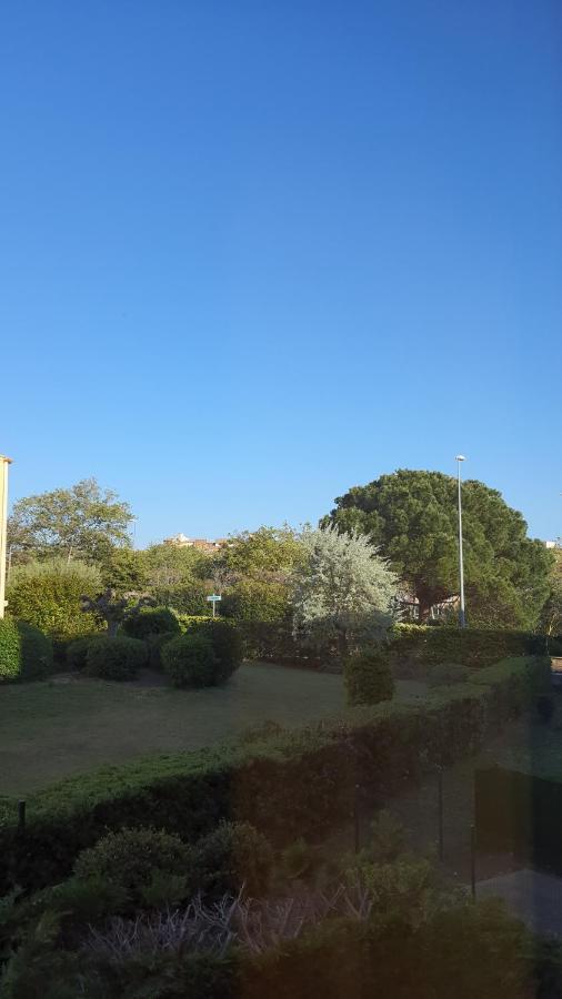 Studio 16 Le Cap D'Agde Avec Parking Prive Proche Du Centre Bagian luar foto